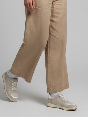 NEW DV by Dolce Vita Poncler Lace Up Sneakers Neutral Cream Casual Shoe Size 9